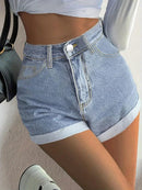 Shorts Jeans Feminino Cintura Alta – Bordado de Chamas e Bainha Enrolada - Rosence